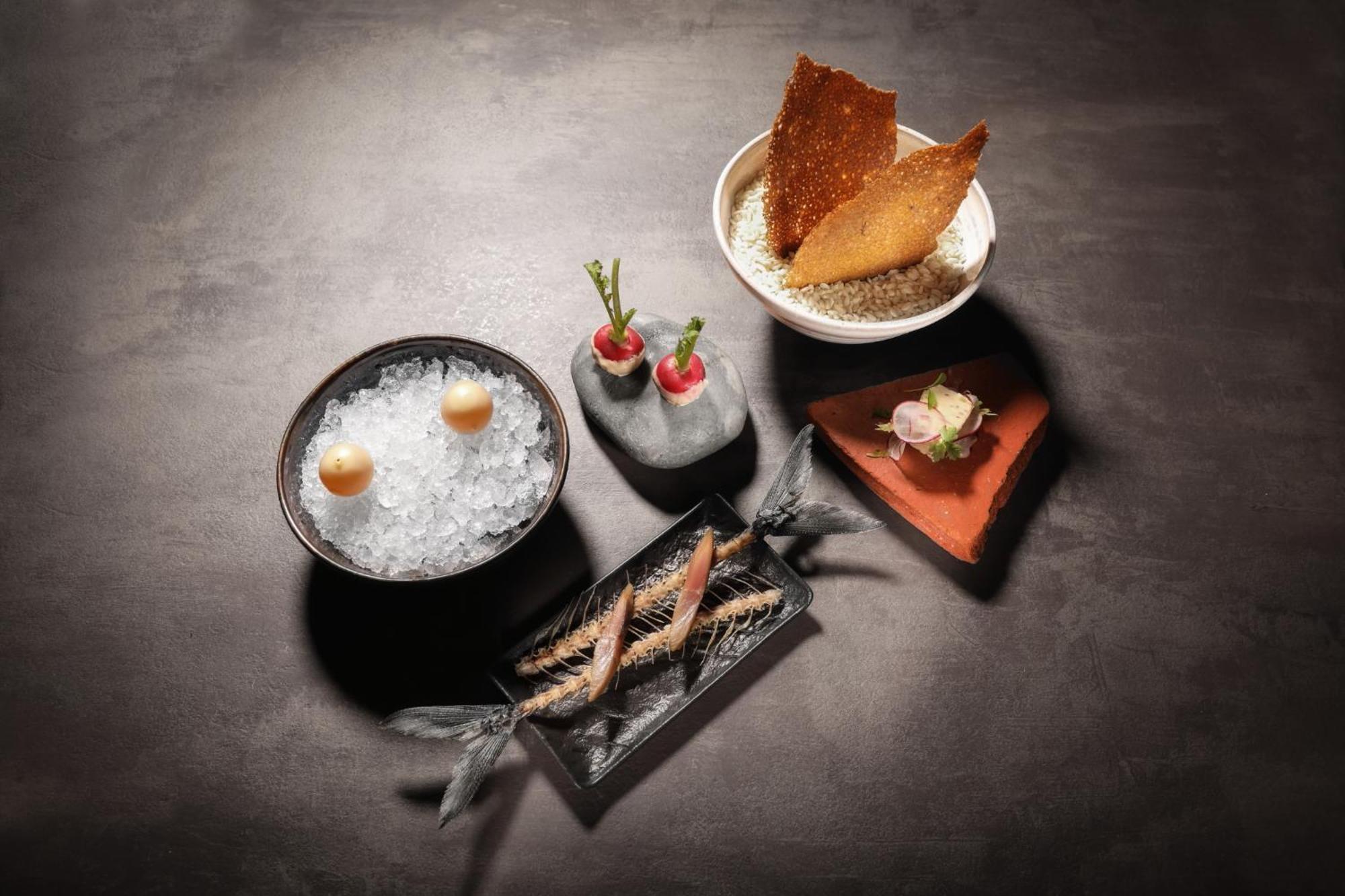 Hotel Restaurant Charbonnel ブラントーム エクステリア 写真